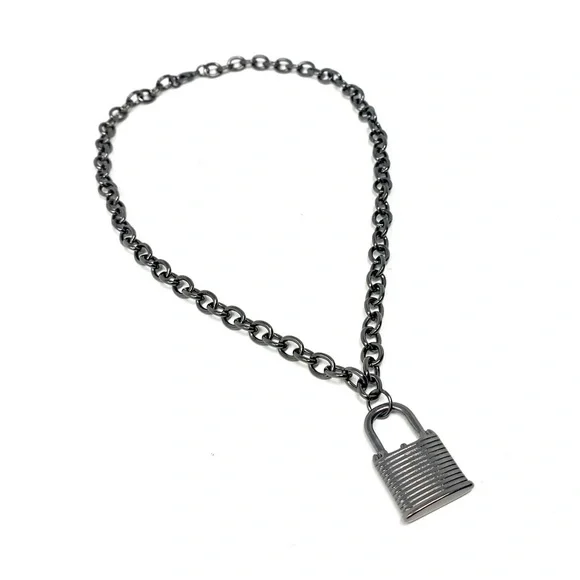 New Free People Black Silver Chain Lock Necklace - Picture 3 of 5